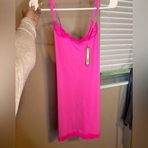 SKIMS fits everybody lace slip dress- color Taffy Multi